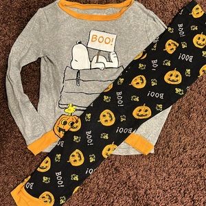 Peanuts Halloween PJs